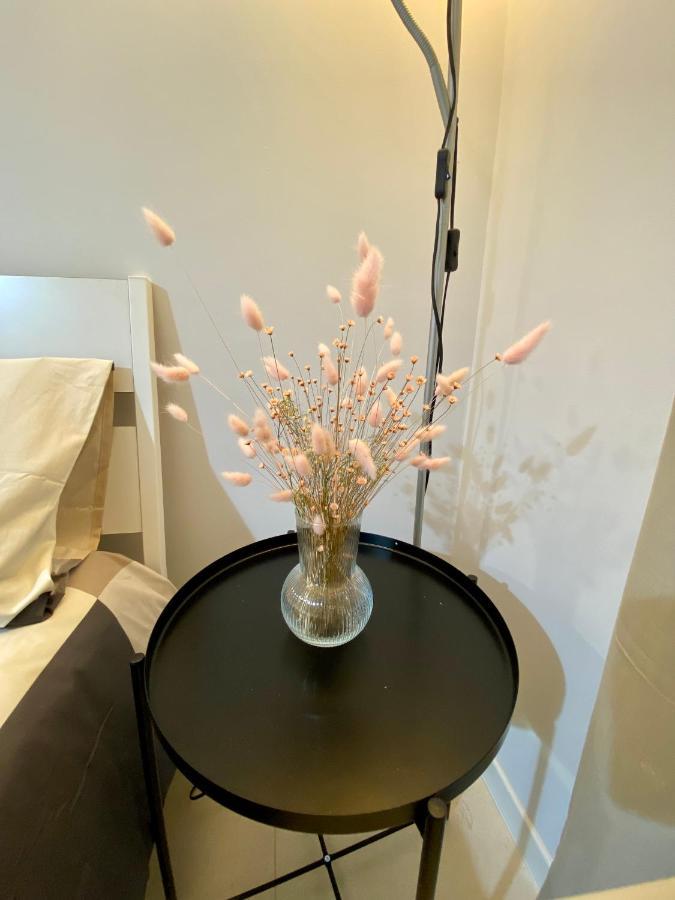 East Uptown High Tech Studio Apartamento *